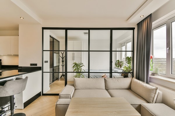 Medium property photo - Van Nijenrodeweg 356, 1082 HD Amsterdam